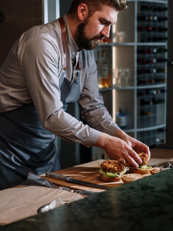 Der Meister bei der Arbeit
